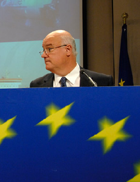 Joe Borg, comisario europeo de Asuntos Mar�timos y Pesca
