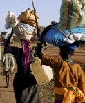 Miles de civiles abandonan Abyei